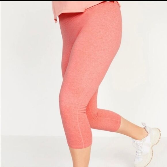 Old Navy Pants - Old Navy CoreCoze High-Waisted Crop Leggings